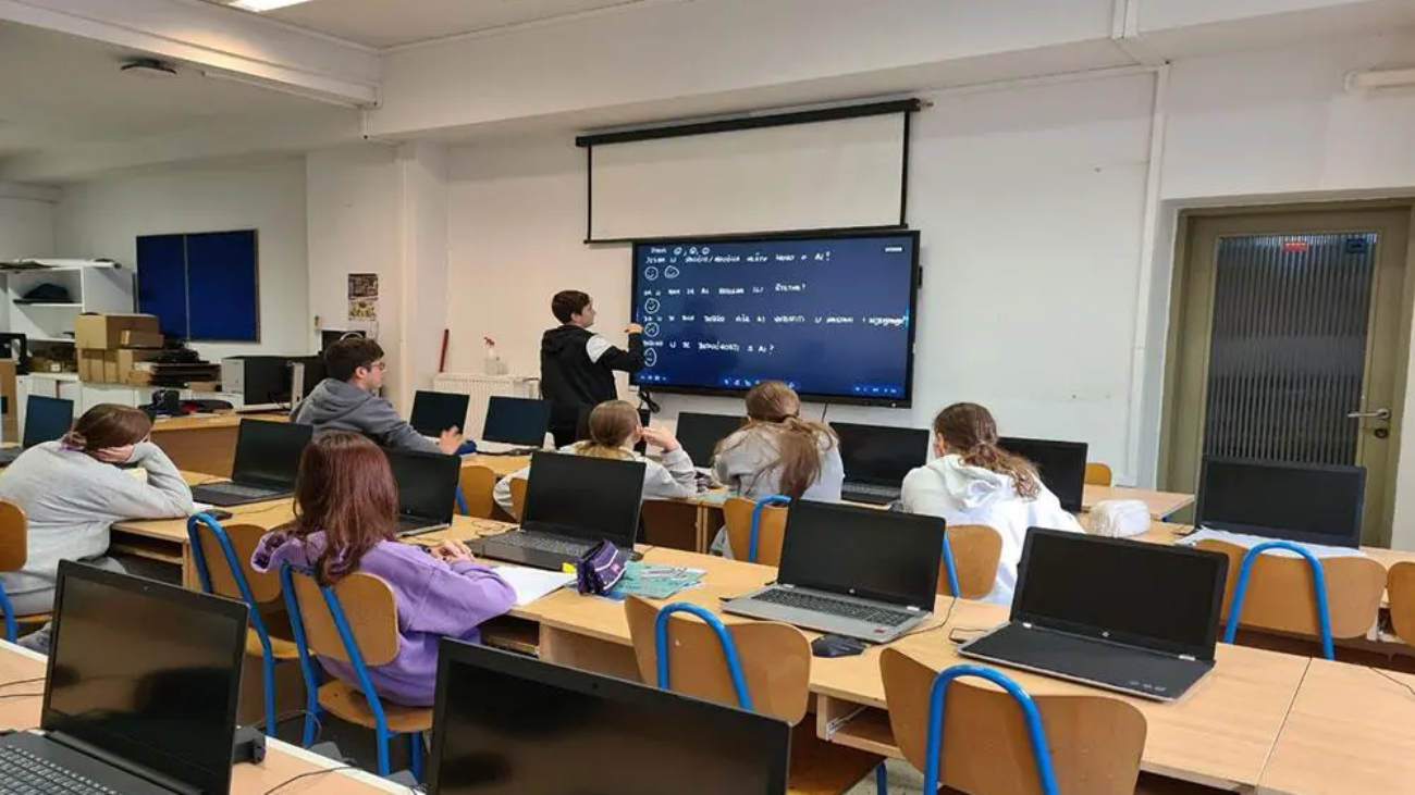 os-milana-langa-erasmus+